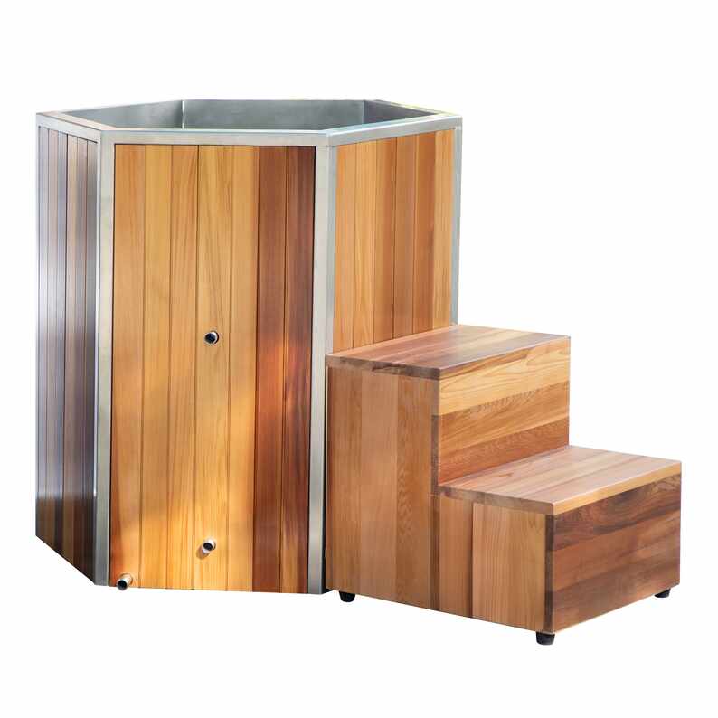Kann eine Kalttauchwanne aus Zedernholz mit Zugangsstufe Ihre Erholung, Ihr Wohlbefinden und Ihren Outdoor-Lebensstil verändern? Kann eine Kalttauchwanne aus Zedernholz mit Zugangsstufe Ihre Erholung, Ihr Wohlbefinden und Ihren Outdoor-Lebensstil verändern?